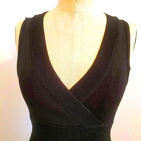 Ann Taylor Dresses & Skirts - Ann Taylor Black Dress XSP Knit V-neckline